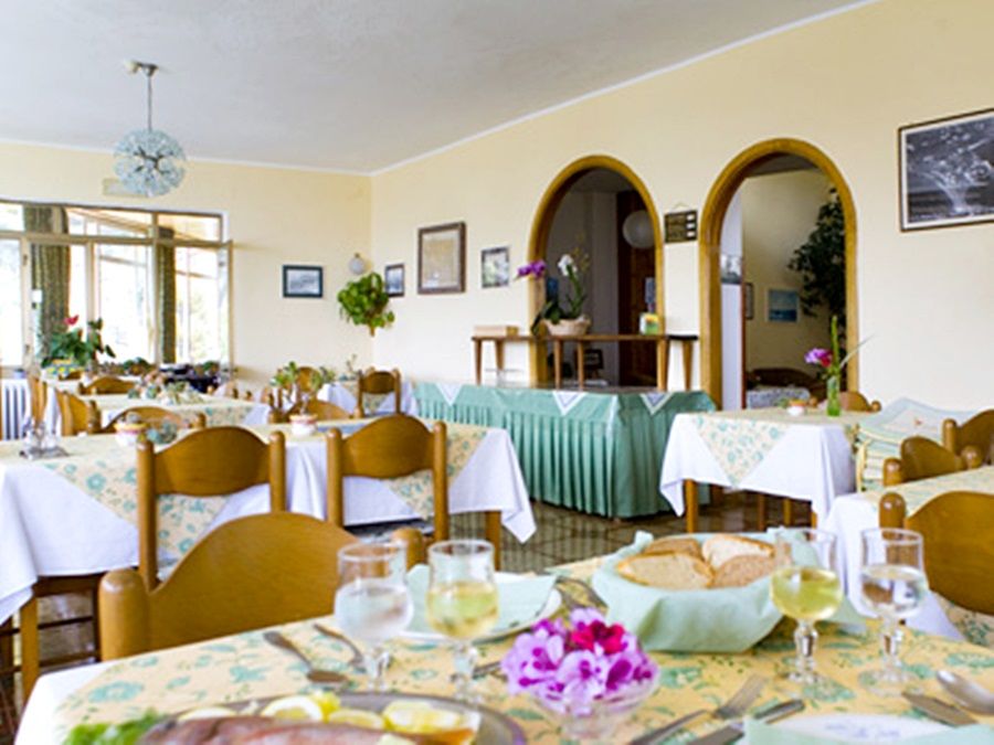 Hotel Villa Franz Sant'Angelo  Εστιατόριο φωτογραφία